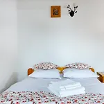 Casa Bangala Din Fundata *