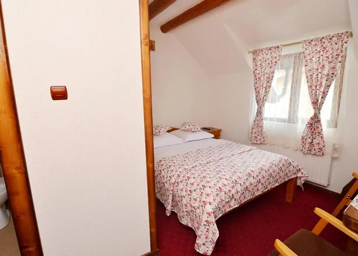 Casa Bangala Din Fundata Brasov